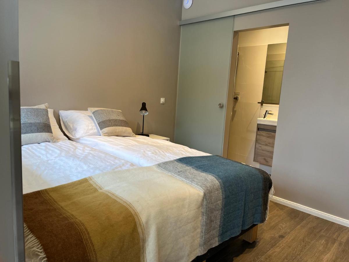 Stroend Guesthouse Hagi  Bagian luar foto