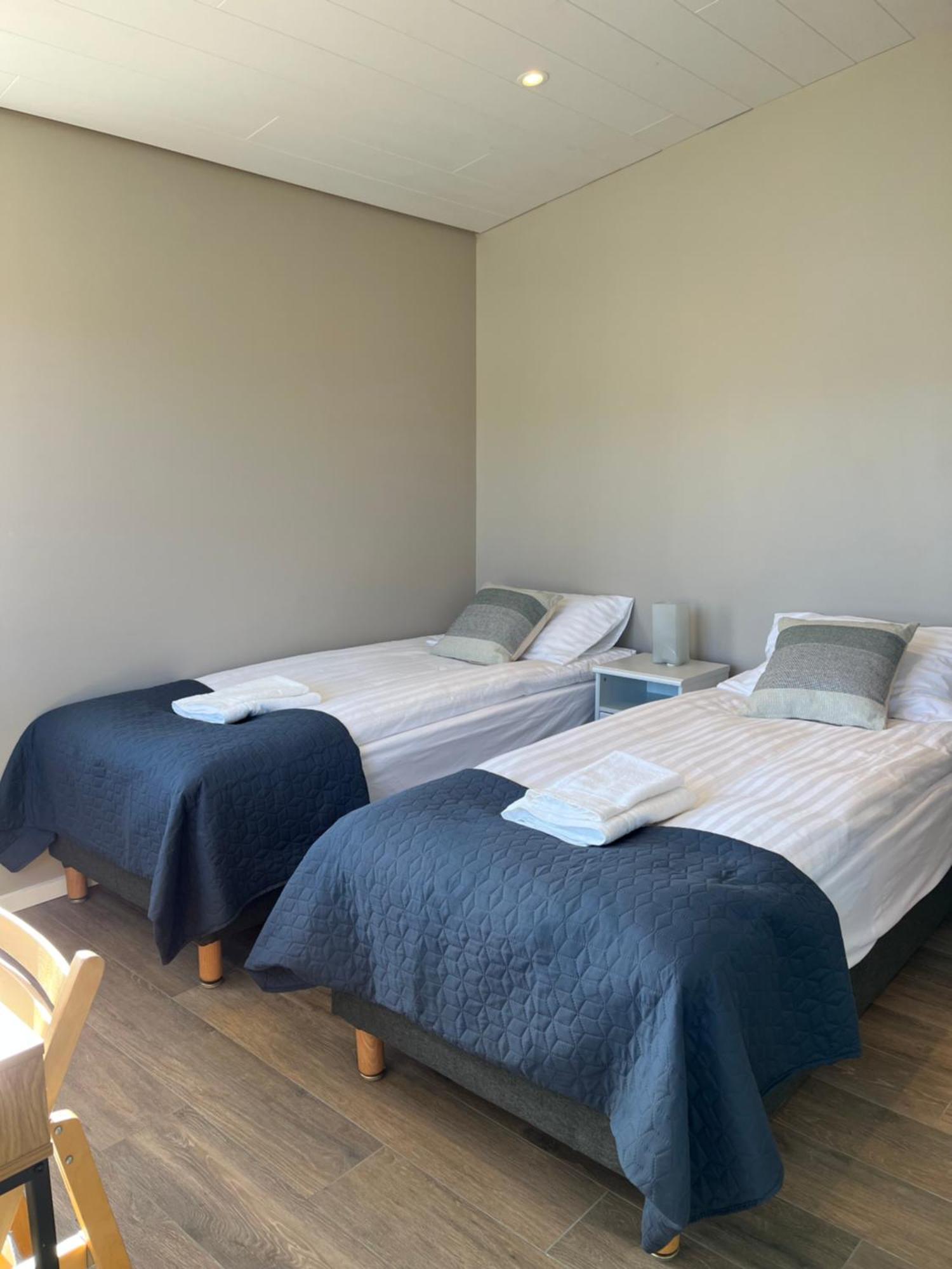 Stroend Guesthouse Hagi  Bagian luar foto